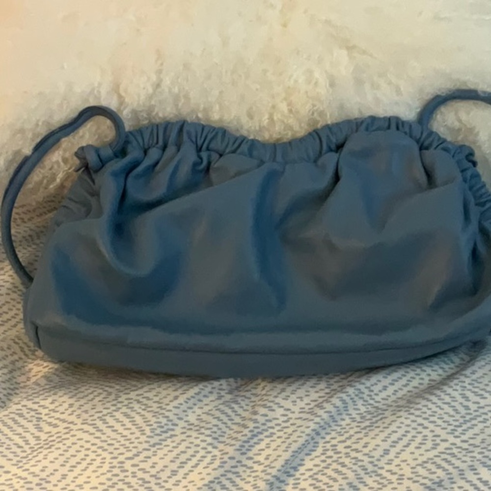 COPY - Mansur Gavriel large cloud bag NEW!!
